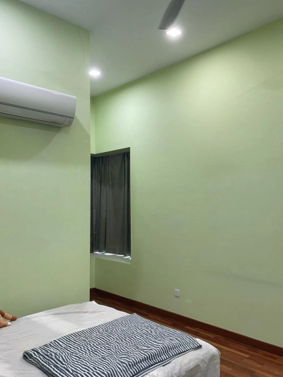 2.5 STOREY SEMI-D ARECA RESIDENCE, Actual, FULL RENO, Gated & Guard