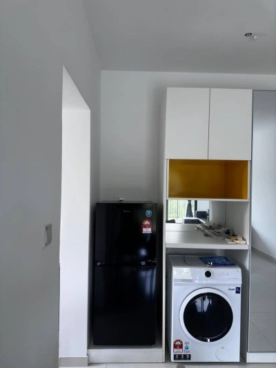 Convenient 2-Bedroom Unit at Central Park Country Garden – Fully Furnished & Near Shops & CIQ Bus