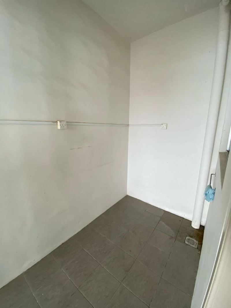 Surin HIgh Floor Unit
