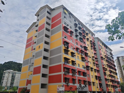 Pangsapuri Laksamana Jaya @ Kampung Laksamana,  Batu Caves - Blok B 9th Floor - Ready unit