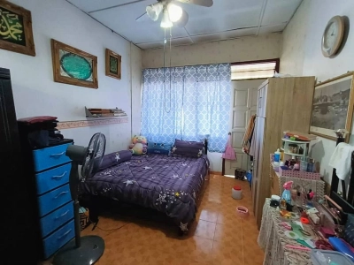 2 STOREY TAMAN SELAYANG UTAMA, Actual, RENOVATED, Low Booking