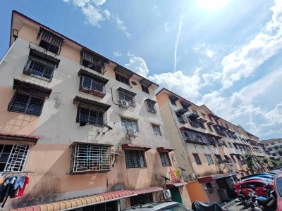 Idaman Apartment @ Damansara Damai, PJ - Blok K 3rd floor - Ready unit