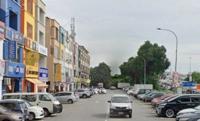 4 STOREY Shop Office BANDAR PUCHONG UTAMA, Actual, Facing MAIN ROAD, Low BOOKING