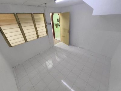 2 STOREY TAMAN USAHA JAYA KEPONG, Actual, FULLY EXTENDED, Low Deposit