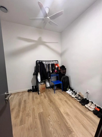 Modern and Stylish Condo with All the Amenities You Need
