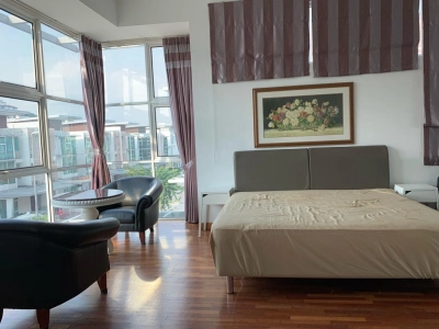 16 Sierra, Puchong
