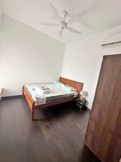 Fully Furnish Unit-  R&F Princess Cove (Dual Key Unit )