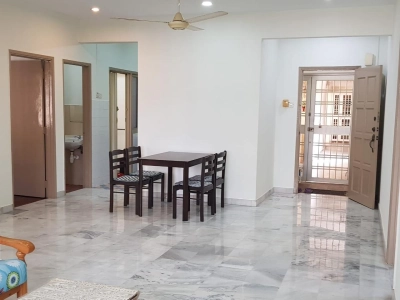AMAN PURI APARTMENT KEPONG, Actual, RENO, 2 CARPARK, Low DOWN Payment