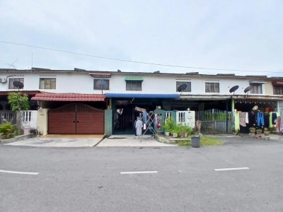2 storey house - Taman Intan (Taman Seri Dahlia) @ Kapar - Sale below bank value Rm40k
