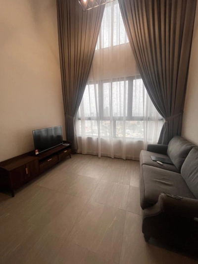 Modern Loft Living in Atwater – Stylish, Spacious & Convenient