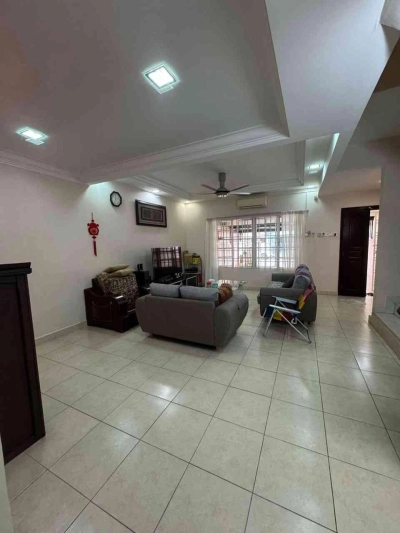 2 STOREY TAMAN PUTRA PRIMA PUCHONG, Actual, FU/EXTEND, Gated & Guarded