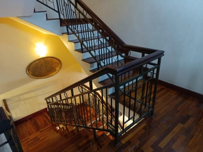 2.5 STOREY SD 7 BANDAR SRI DAMANSARA, Actual, RENOVATED, Low Deposit
