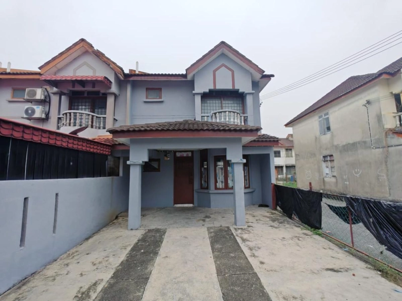 End lot 2 storey house - Bandar Armada Putra @ Pulau Indah , Pelabuhan Klang - Ready unit