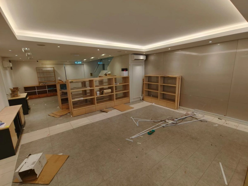 3.5 STOREY SHOP KIPARK BUSINESS PARK TAMAN WAHYU, 2 x Unit For Sales