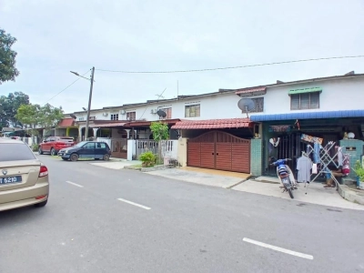 2 storey house - Taman Intan (Taman Seri Dahlia) @ Kapar - Sale below bank value Rm40k