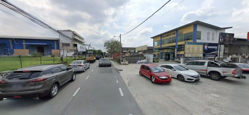 2 STOREY FACTOREY KAMPUNG BARU SUNGAI BULOH, Actual, Near MAIN ROAD For Sales