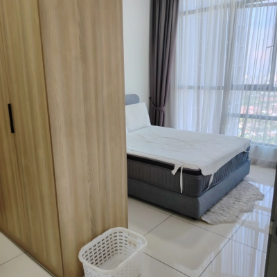 LEGEND HEIGHTS CONDO SEGAMBUT, Actual, RENO, Facing SWIMMING POOL, Low Booking