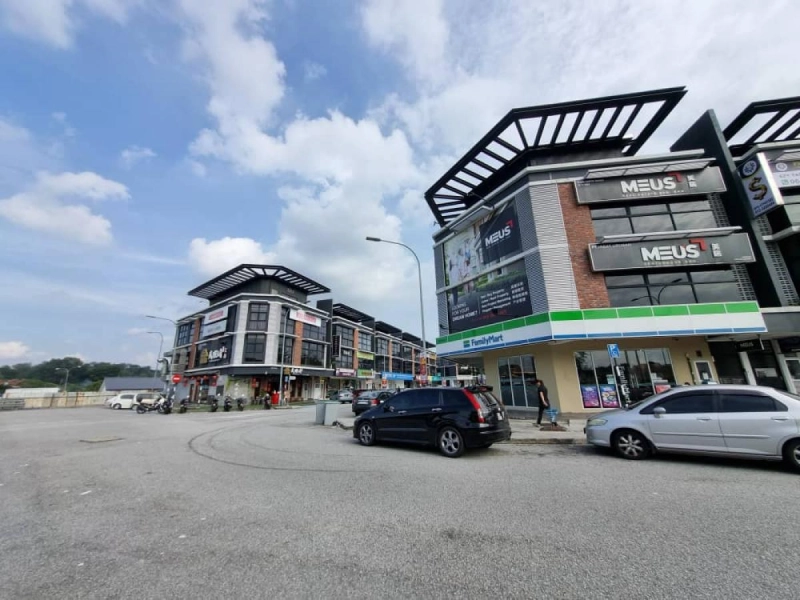 2 storey house - Taman Rasah Jaya @ Seremban -Ready unit