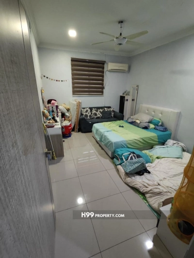 1 STOREY BUNGALOW TAMAN SETAPAK RIA, Actual, RENOVATED, Low Deposit