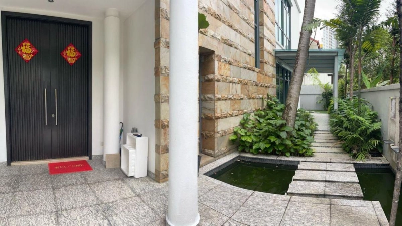 3 STOREY BUNGALOW THE RESIDENCE MONT KIARA, Actual, Reno, PRIVATE POOL, Low BOOKING