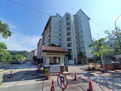 Tiara Hatamas Apartment CHERAS 3R2B 932 SQFT