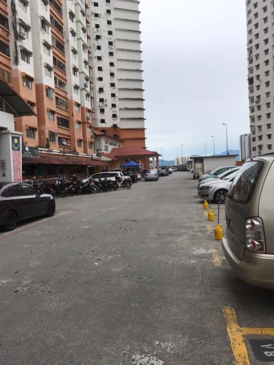 5th Auction - Flora Damansara @ Bandar Damansara Perdana.