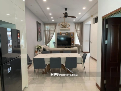 MINDEN GARDENS RESIDENCE FOR SALE