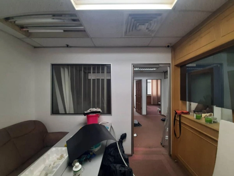 Wisma UOA 2 @ KLCC - Partly Furnished Office ~ Ready to move in next month