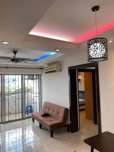 PARADESA RUSTICA CONDO BANDAR SRI DAMANSARA, Actual, AMAZING Renovated