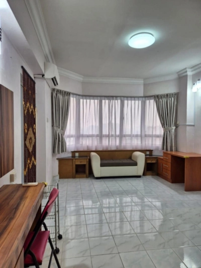 VILLA ANGSANA CONDO JALAN IPOH, Actual, PARTIALLY FURNISHED, 2 Carpark, Move In Ready