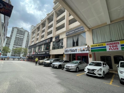 G FLOOR SHOP KUCHAI AVENUE, Actual, PREMIER LOCATION, Move In Ready