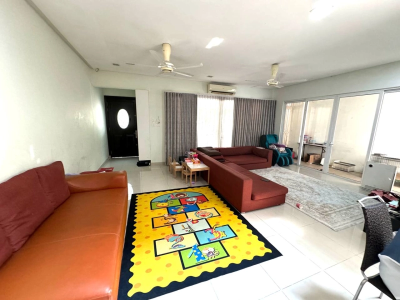 For Sale  2 Storey Superlink Jalan Polis Glenmarie Temasya Suria Shah Alam