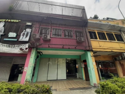 Room 104 RM700 @ 2 Storey Shop Hotel, Chow Kit - near LRT/HKL/IJN - Ready