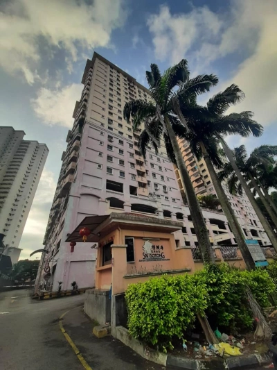 Sri Gotong Apartment @ Batu Caves - near KTM - Blok B level 5 - Ready 15/5