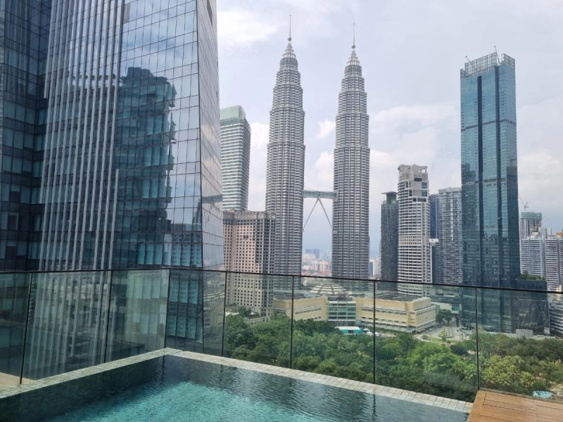 The Ruma @ KLCC - New paint, level 25, Ready unit, Open for Reservation Now