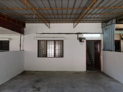 2 Storey House - Taman Tasik Semenyih -Ready 15/4