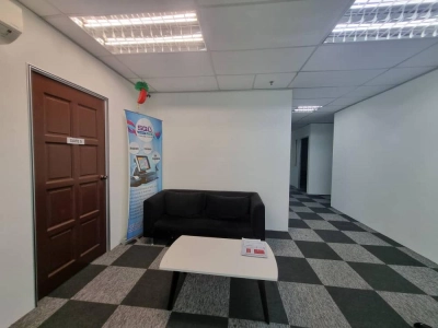 Office Suite 2 RM1220 - The Landmark Office @ Bandar Bukit Tinggi, Klang - Ready unit