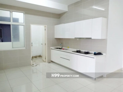 DAMANSARA FORESTA CONDO BANDAR SRI DAMANSARA, Actual, Facing POOL View, Low Deposit