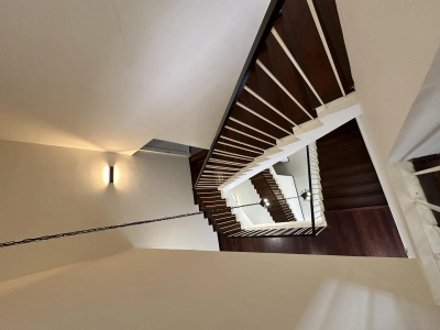 3.5 STOREY THE BREEZEWAY COURTYARD PARKHOMES, Actual, FULLY Renovated