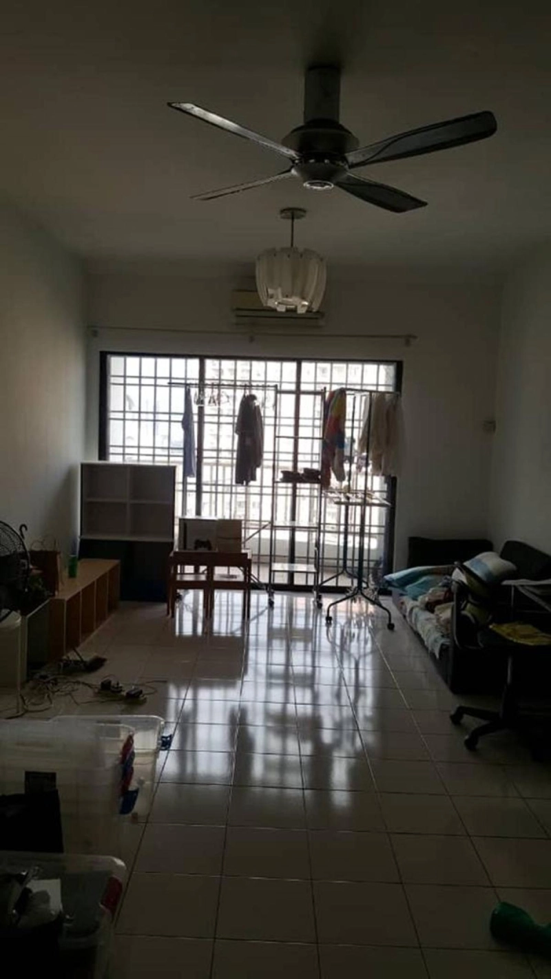 SRI PUTRAMAS 1 CONDO JALAN KUCHING, Actual, RENOVATED, Low Deposit