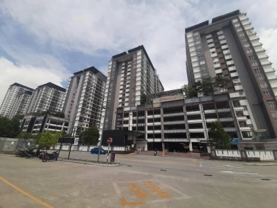 BSP 21 Condo @ Bandar Saujana Putra - Blok A level 5 - Renovated - Sale Below Bank Value Rm70k