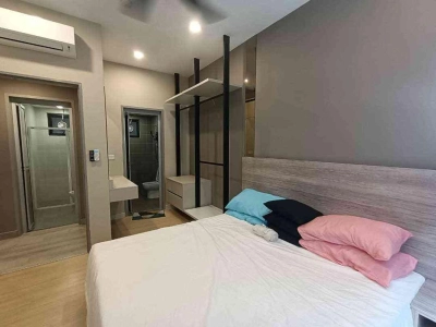 M CENTURA SERVICE RESIDENCE, Actual, Partially Furnished, Move In Ready