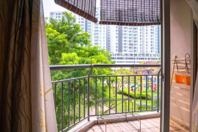 Villa Emas Condo - Swimming Pool View - Near Queensbay Mall