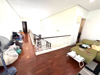 For Sale  2 Storey Superlink Jalan Polis Glenmarie Temasya Suria Shah Alam