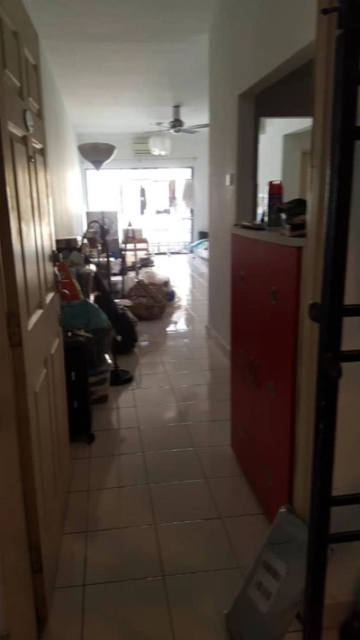 SRI PUTRAMAS 1 CONDO JALAN KUCHING, Actual, RENOVATED, Low Deposit