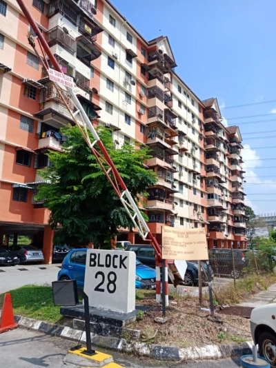 Block 28 - Taman Batu Permai Apartment @ Taman Mutiara, KL - Near MRT & KTM