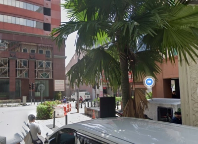 4 STOREYS SHOP, “Bazar Jalan Melayu” , City Centre, 50100 Kuala Lumpur.