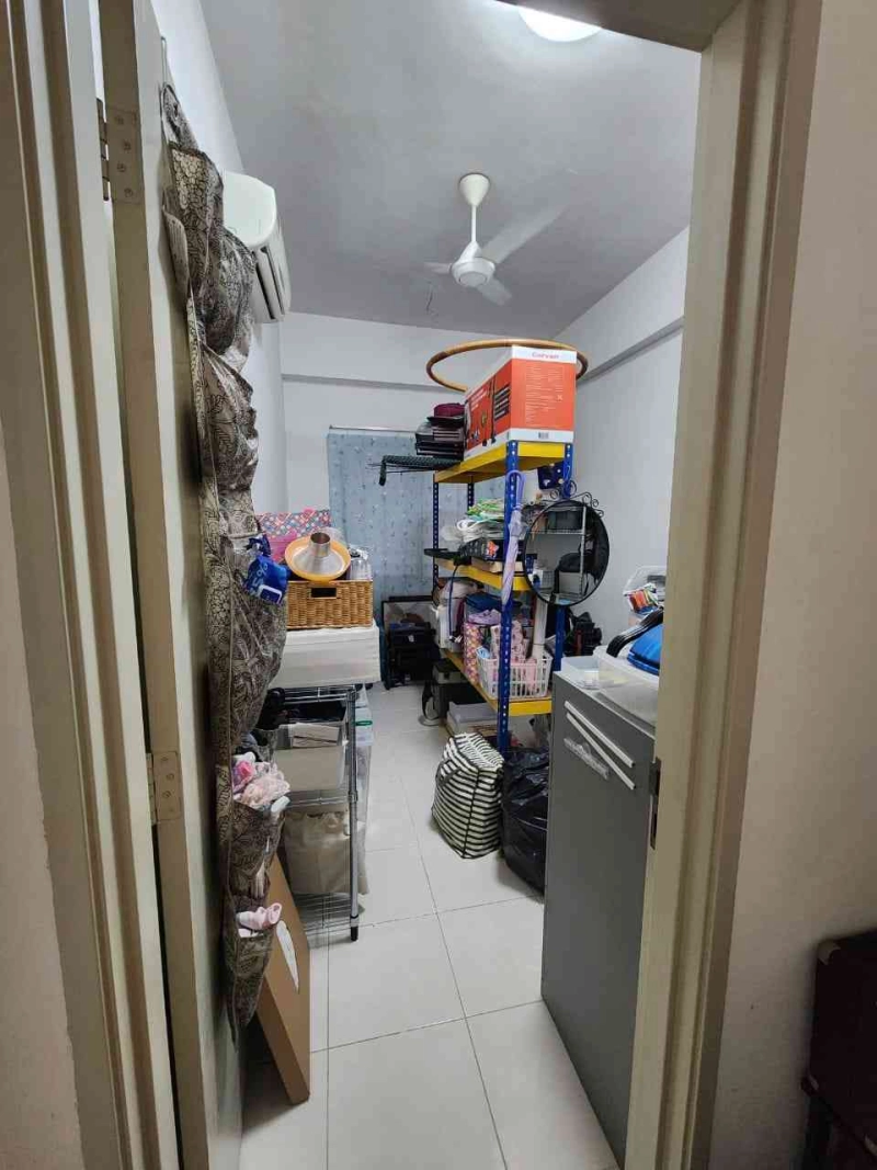 I RESIDENCE KOTA DAMANSARA, Actual, Renovated, STRATA Ready, LOW Deposit