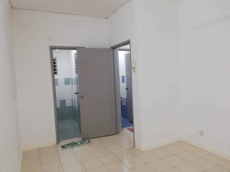 For Sale (Non bumi) Cengal Condominium Bandar Sri Permaisuri Cheras Kuala Lumpur