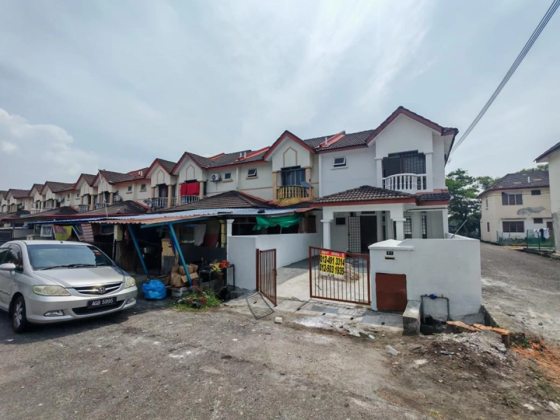 End lot 2 storey house - Bandar Armada Putra @ Pulau Indah , Pelabuhan Klang - Ready unit